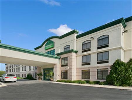 Wingate By Wyndham Green Bay Airport