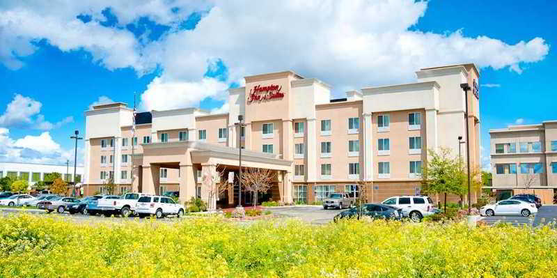 Hampton Inn And Suites Fresno