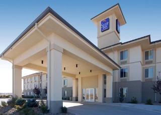 Sleep Inn & Suites