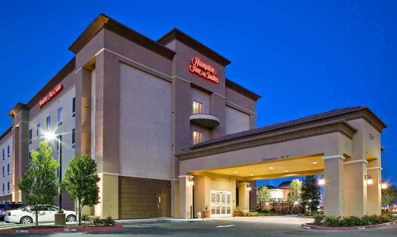 Hampton Inn & Suites Pittsburg