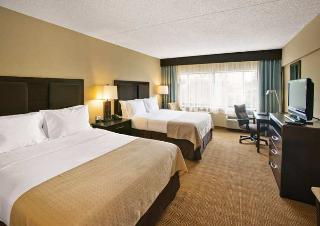 Doubletree By Hilton Hotel Tinton Falls