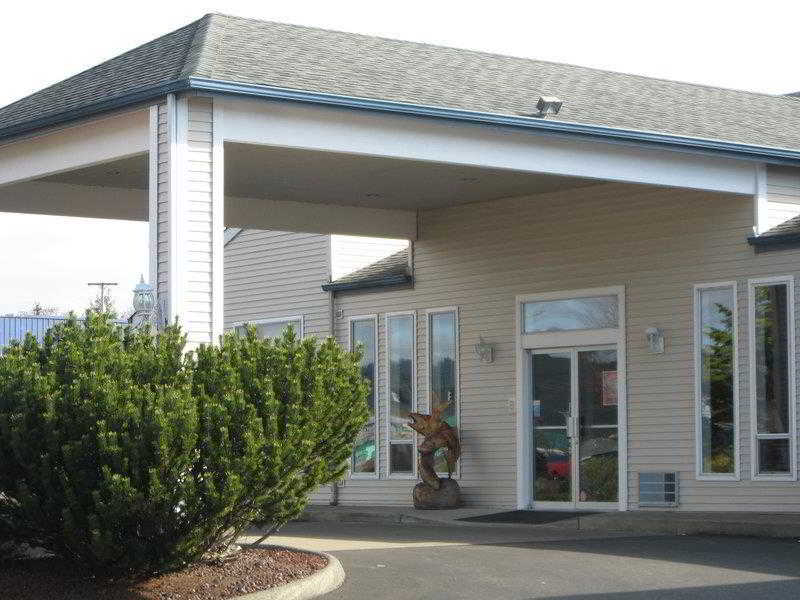 Best Western Salbasgeon Inn & Suites Of Reedsport