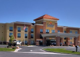 Comfort Inn & Suites