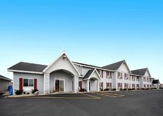 Baymont Inn & Suites Marinette