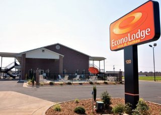 Econo Lodge Inn & Suites