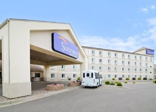 Sleep Inn & Suites