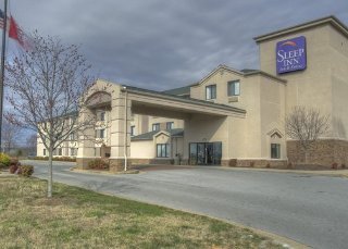 Sleep Inn & Suites