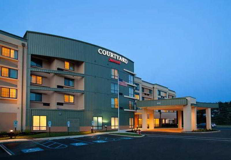 Courtyard Burlington Mt. Holly/westampton