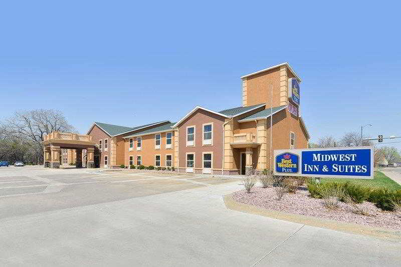 Best Western Plus Midwest Inn & Suites