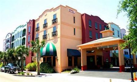 Hampton Inn Suites Historic Harbor Front