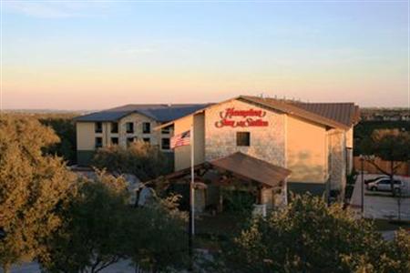 Hampton Inn & Suites Austin Lakeway