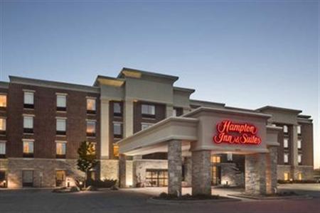 Hampton Inn & Suites