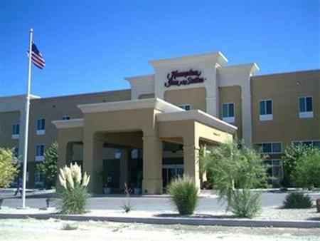 Hampton Inn & Suites