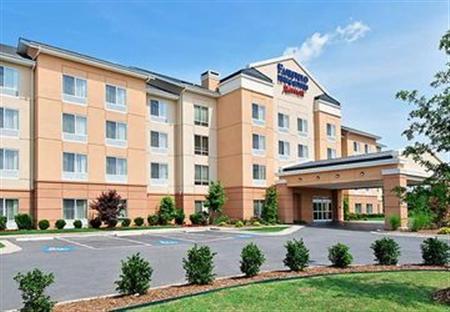 Fairfield Inn & Suites