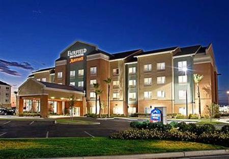 Fairfield Inn & Suites