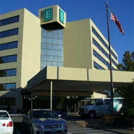 Embassy Suites Kansas City - Overland Park