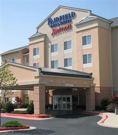 Fairfield Inn & Suites