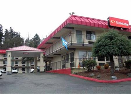 Econo Lodge Near Bellevue Square