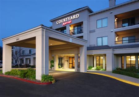 Courtyard Roseville