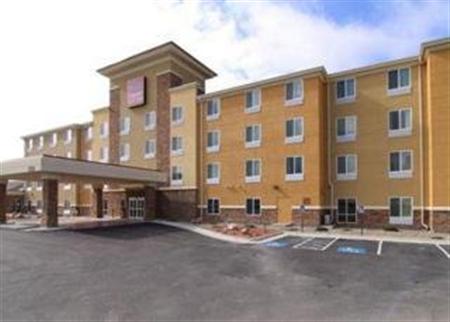 Comfort Suites