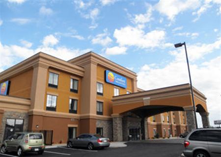 Comfort Inn & Suites Fort Campbell