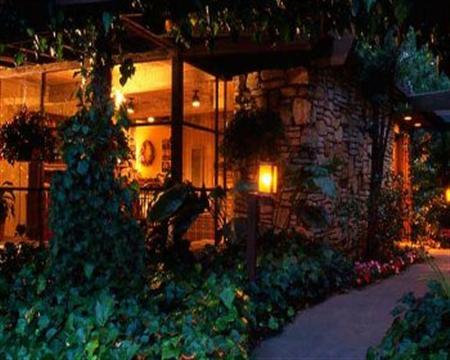 Carmel Valley Lodge