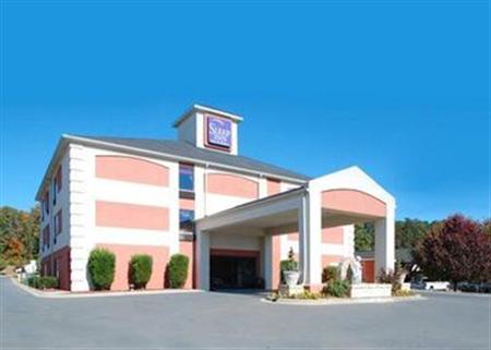 Sleep Inn & Suites