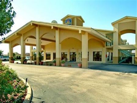 Baymont Inn & Suites