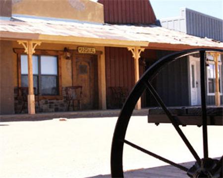 Tombstone Monument Ranch