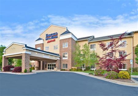 Fairfield Inn & Suites