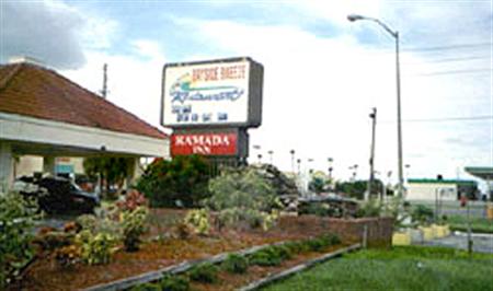 Ramada Inn Bayside