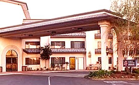 Howard Johnson Inn - Suites