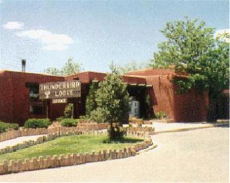 Thunderbird Lodge