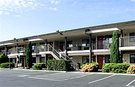 Bw Plus Garden Inn