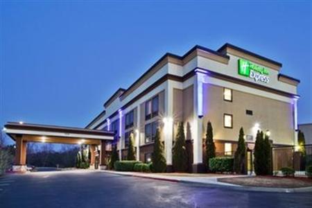 Holiday Inn Express Peachtree Corners