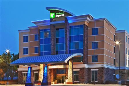 Holiday Inn Express & Suites Baltimore West