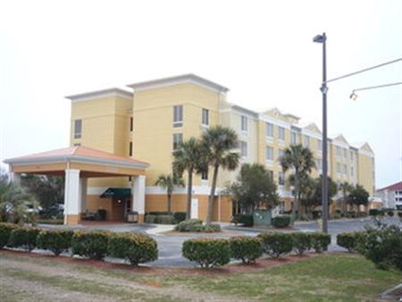 Holiday Inn Express & Suites N. Myrtle Beach-Little River